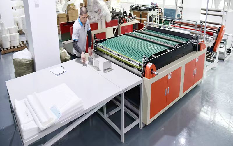 塑料包装袋的多层共挤出技术与材料科学深度解析(图2)